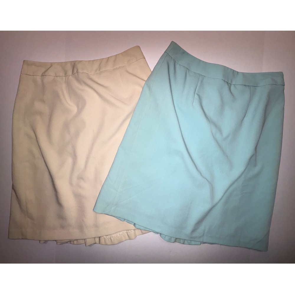 TWO!! J G Hook Skirts Womens Size 6P Beige Light Blue‎ Knee Length Pleated